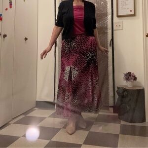 Elegant Pink Lace Trim Camisole and Midi Skirt